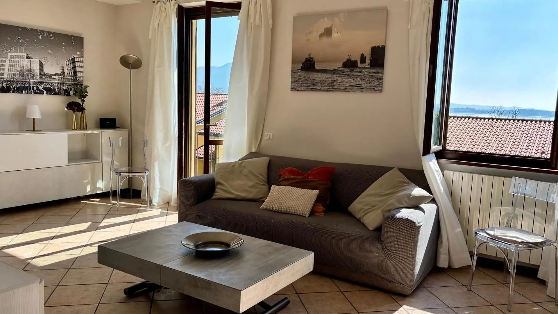 Casa Vacanza Monalba Sul Lago D'Iseo Predore Italy