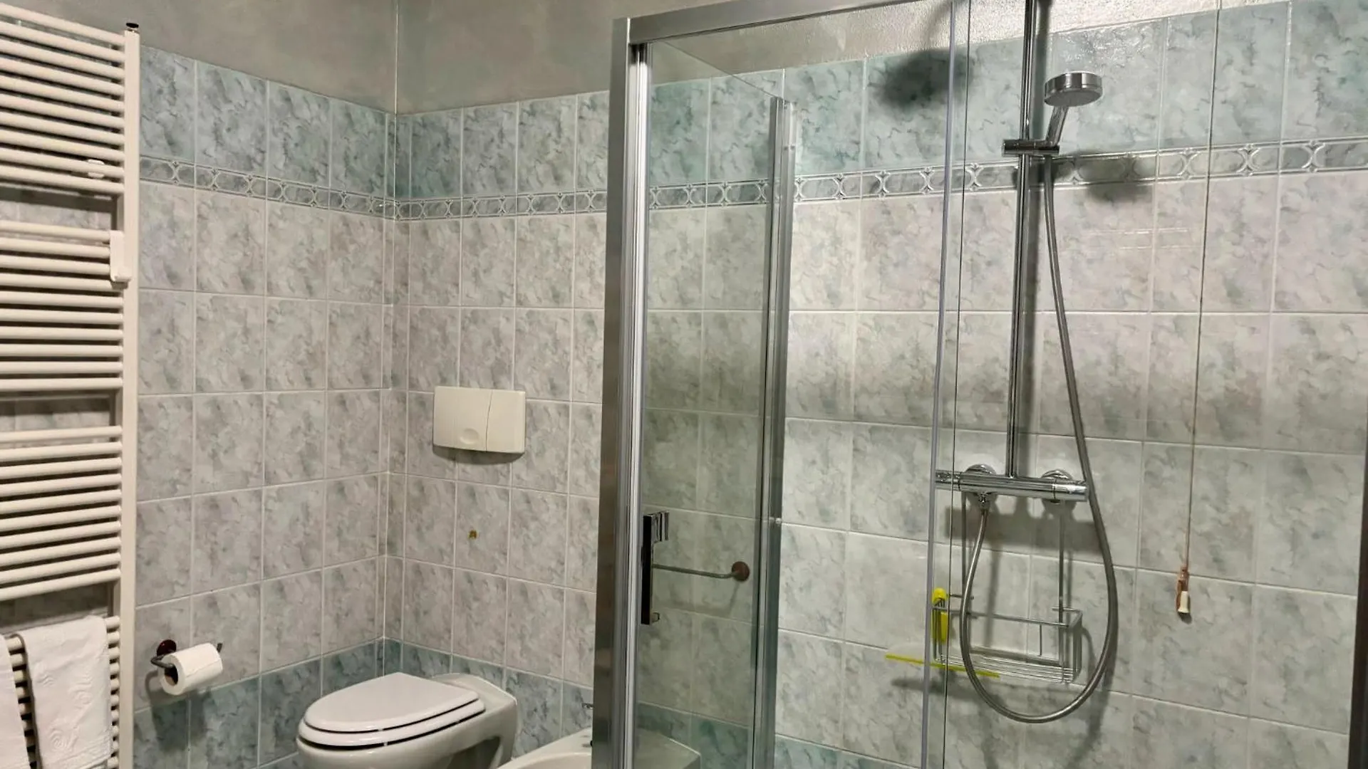 Casa Vacanza Monalba Sul Lago D'Iseo Predore